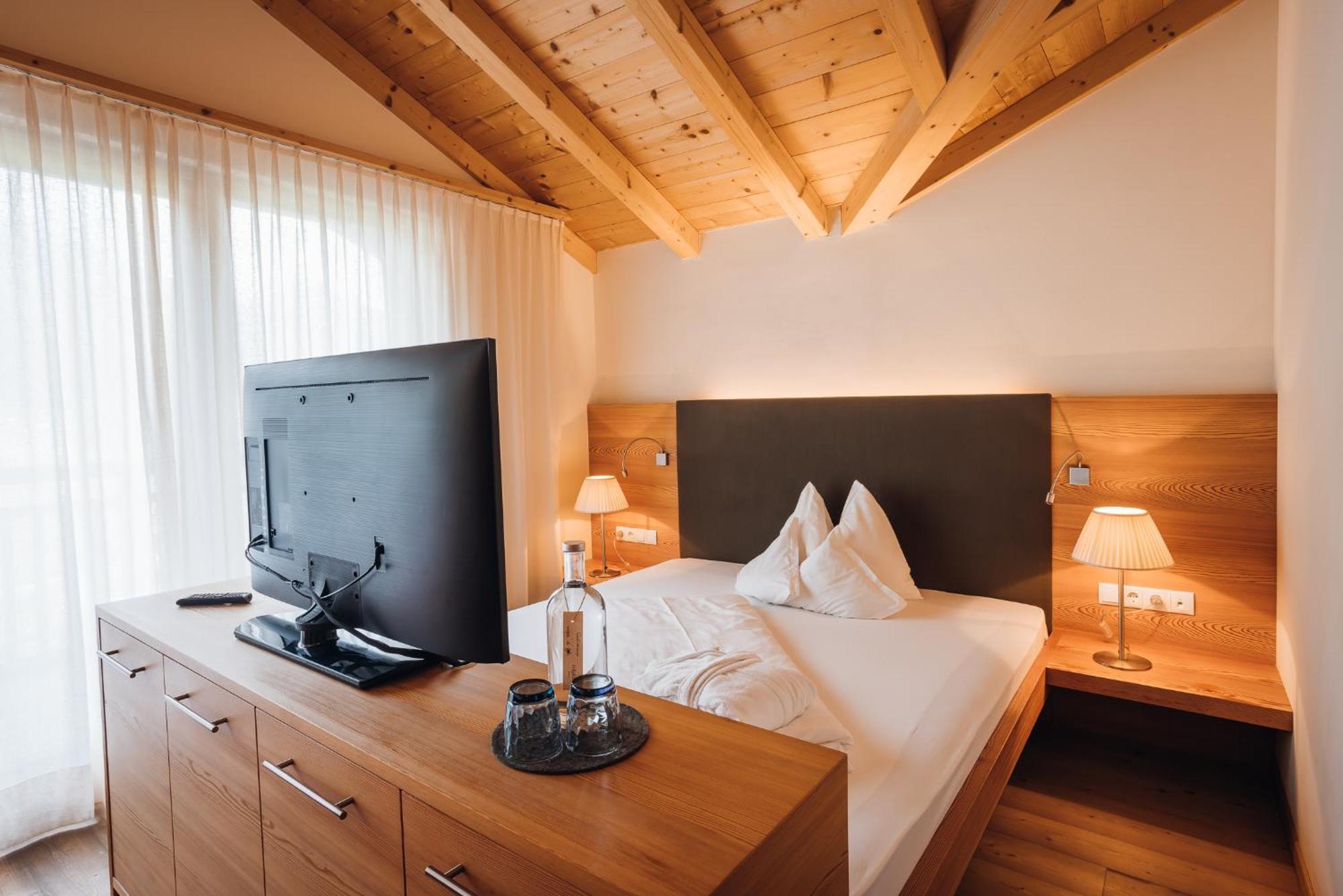 Guesthouse St Nikolaus Ультимо Экстерьер фото
